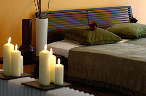 romantic_bedroom_300